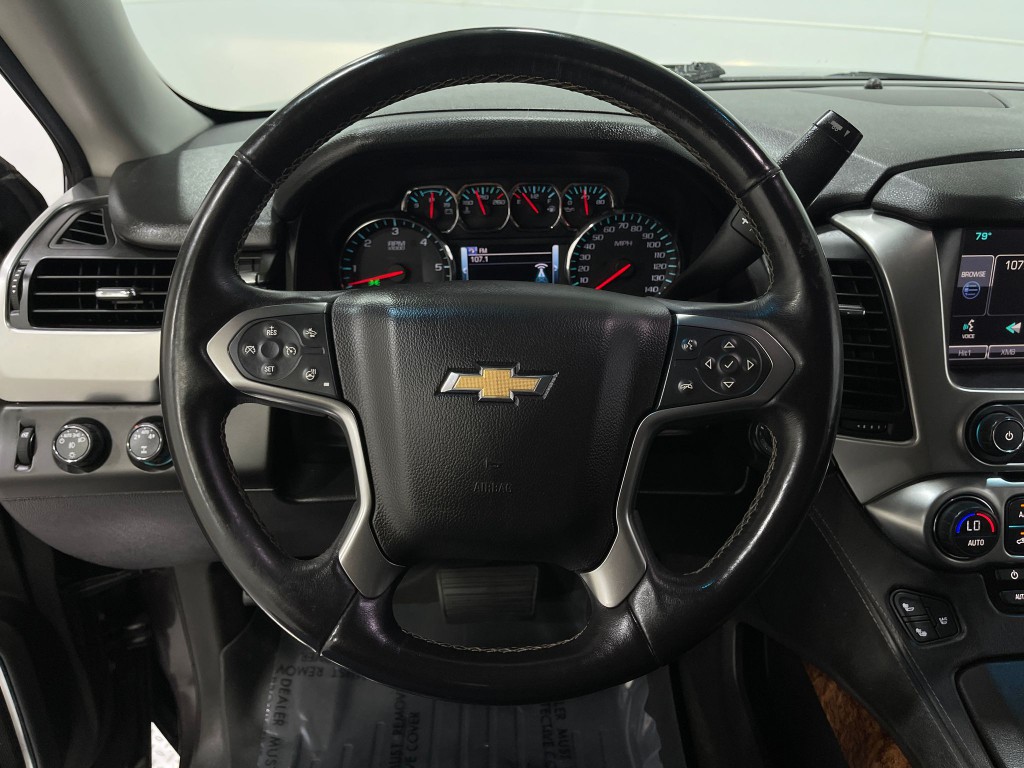 2015 Chevrolet Suburban Image 22