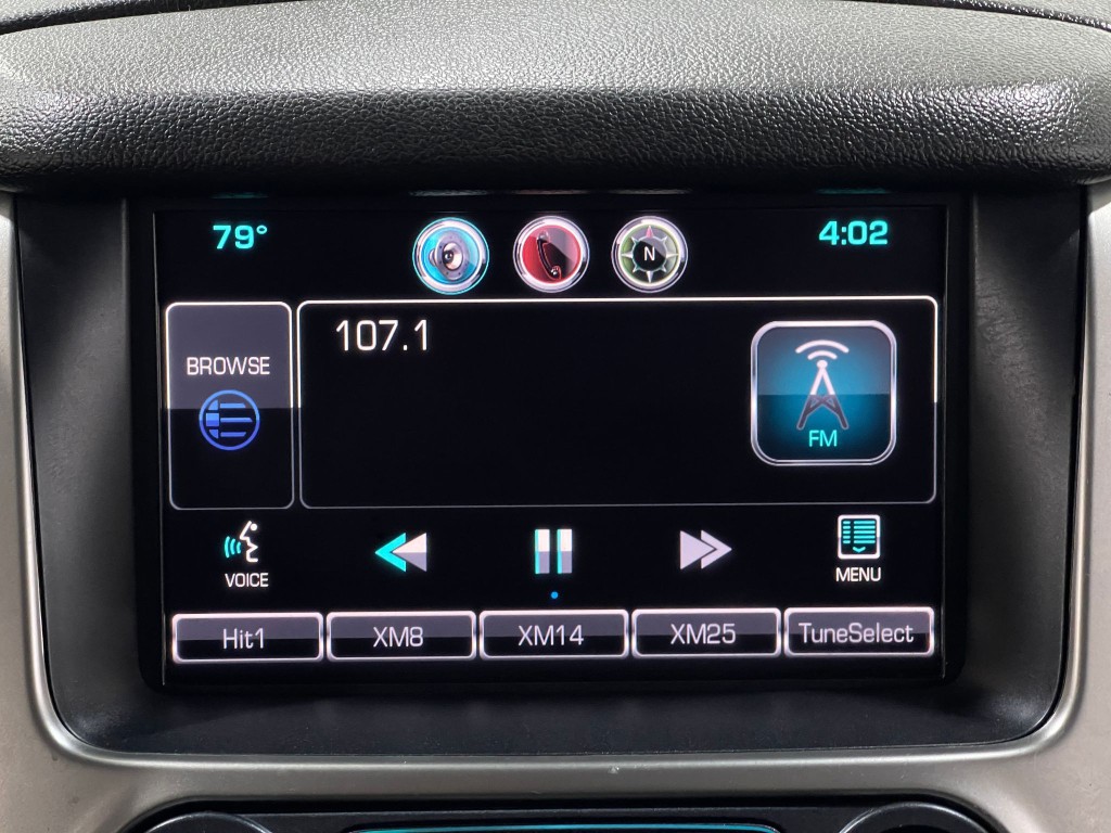 2015 Chevrolet Suburban Image 24