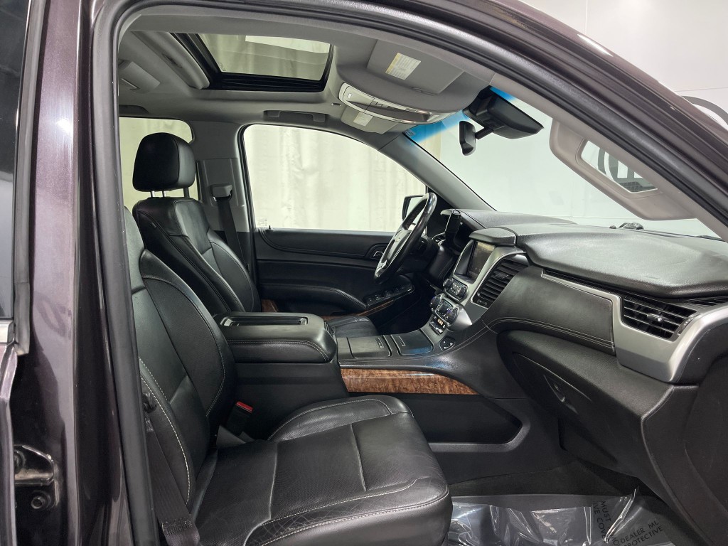 2015 Chevrolet Suburban Image 34