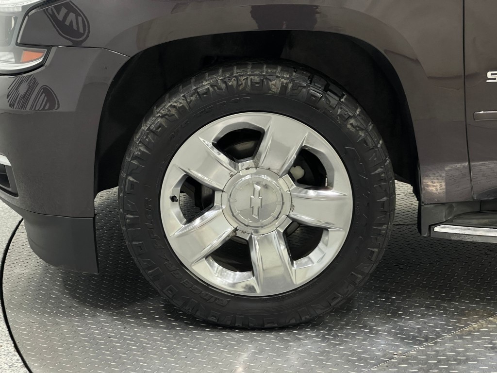 2015 Chevrolet Suburban Image 37
