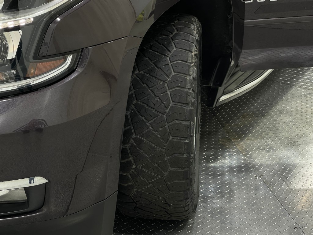 2015 Chevrolet Suburban Image 38