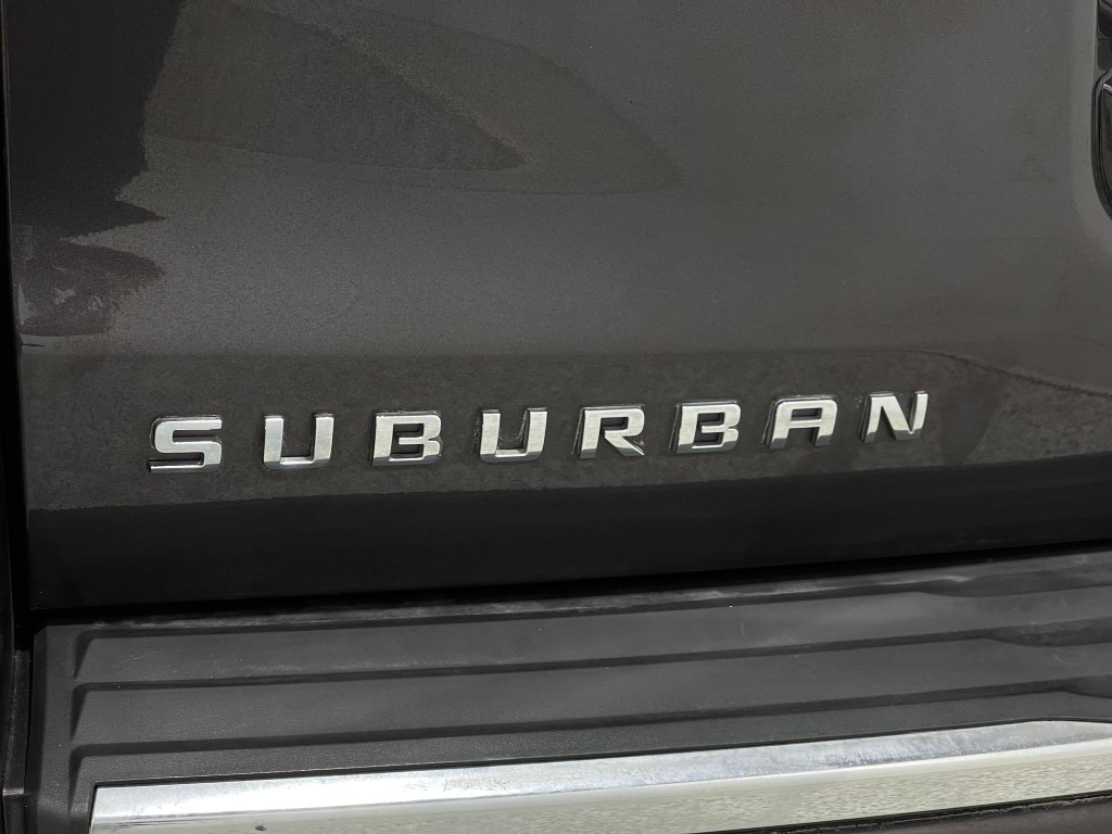 2015 Chevrolet Suburban Image 41