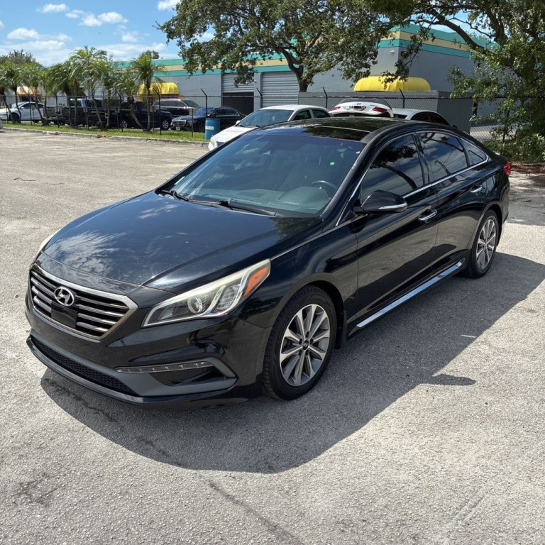 2016 Hyundai Sonata Image 2