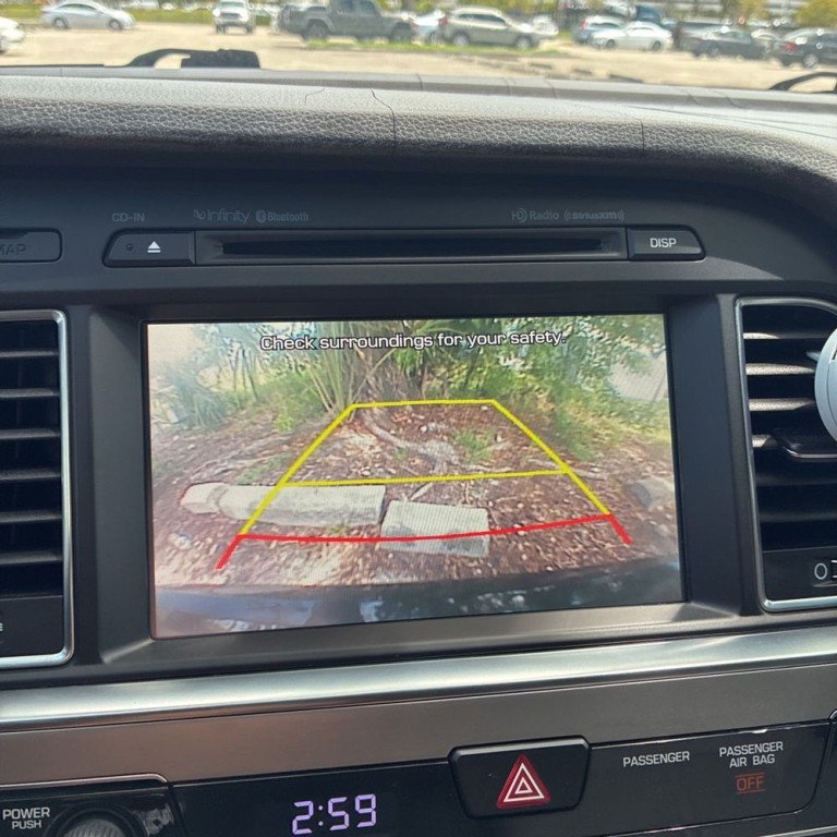 2016 Hyundai Sonata Image 9