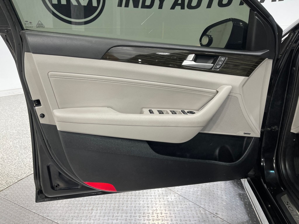 2016 Hyundai Sonata Image 15