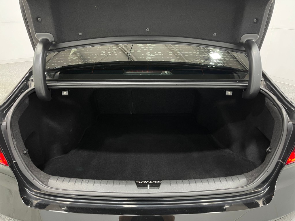 2016 Hyundai Sonata Image 26