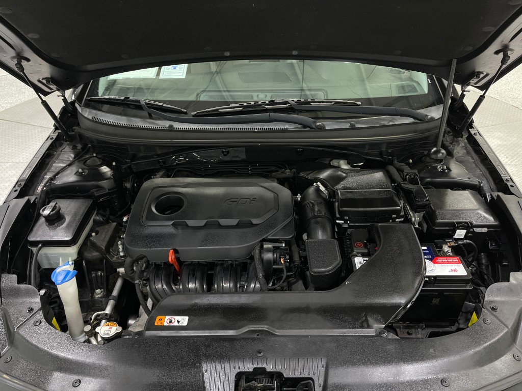 2016 Hyundai Sonata Image 27