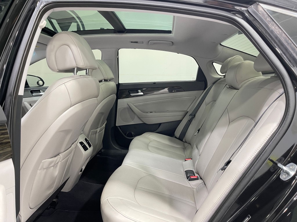 2016 Hyundai Sonata Image 30