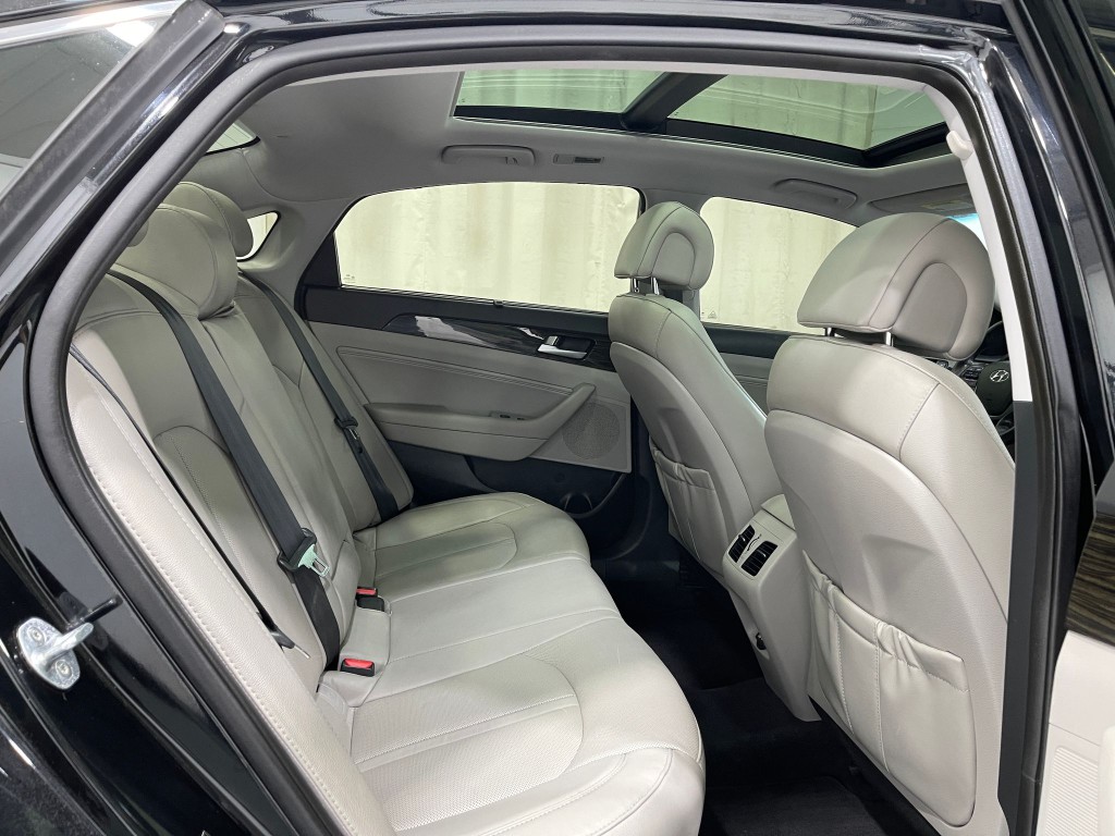 2016 Hyundai Sonata Image 31