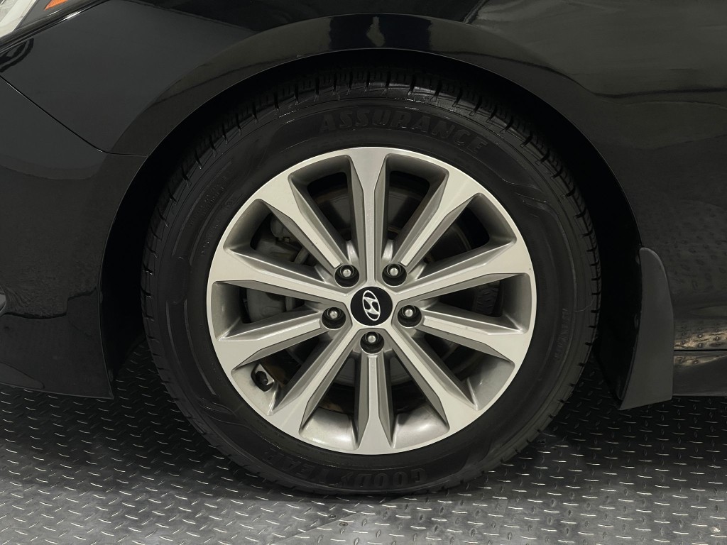 2016 Hyundai Sonata Image 33