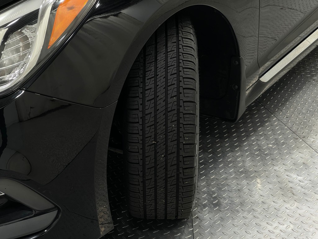 2016 Hyundai Sonata Image 34