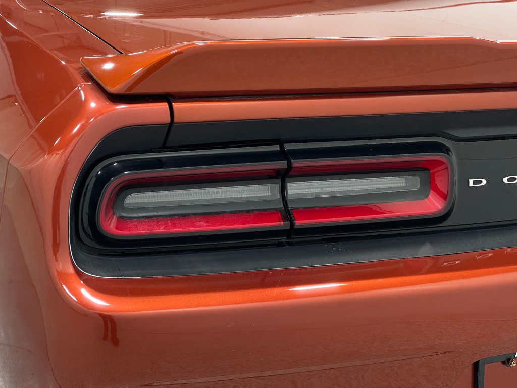 2021 Dodge Challenger Image 31