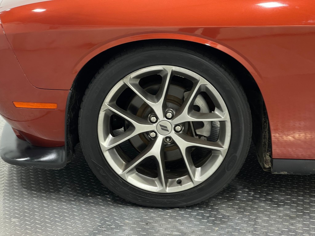 2021 Dodge Challenger Image 32