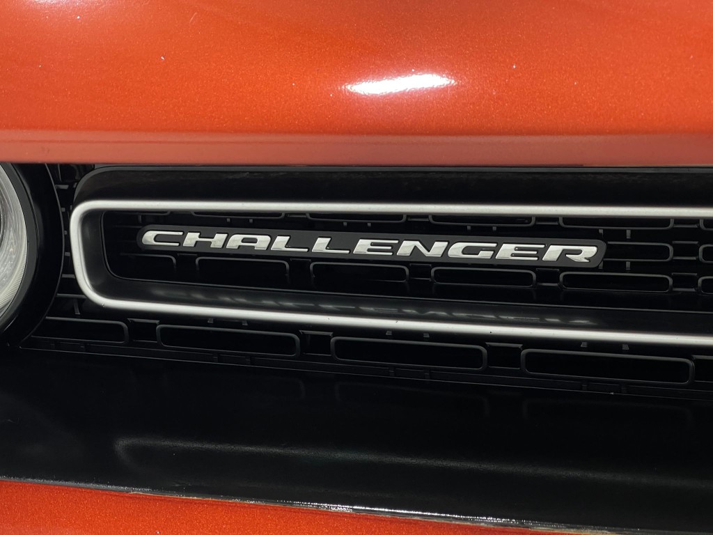 2021 Dodge Challenger Image 36