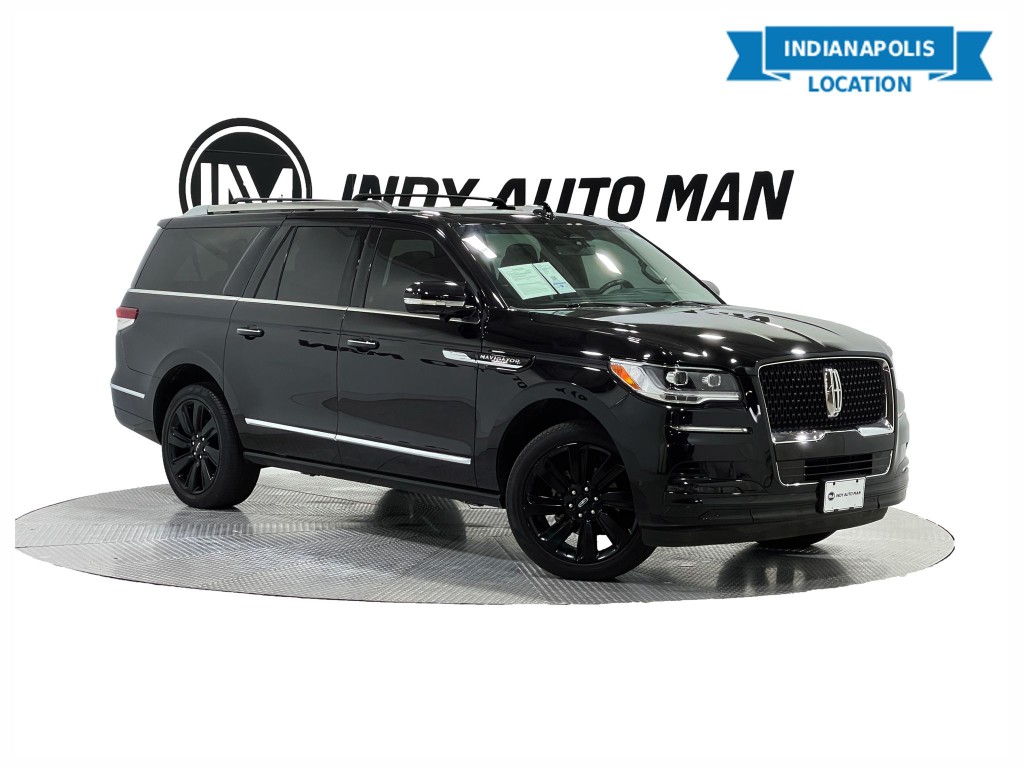 2023 Lincoln Navigator Image 1