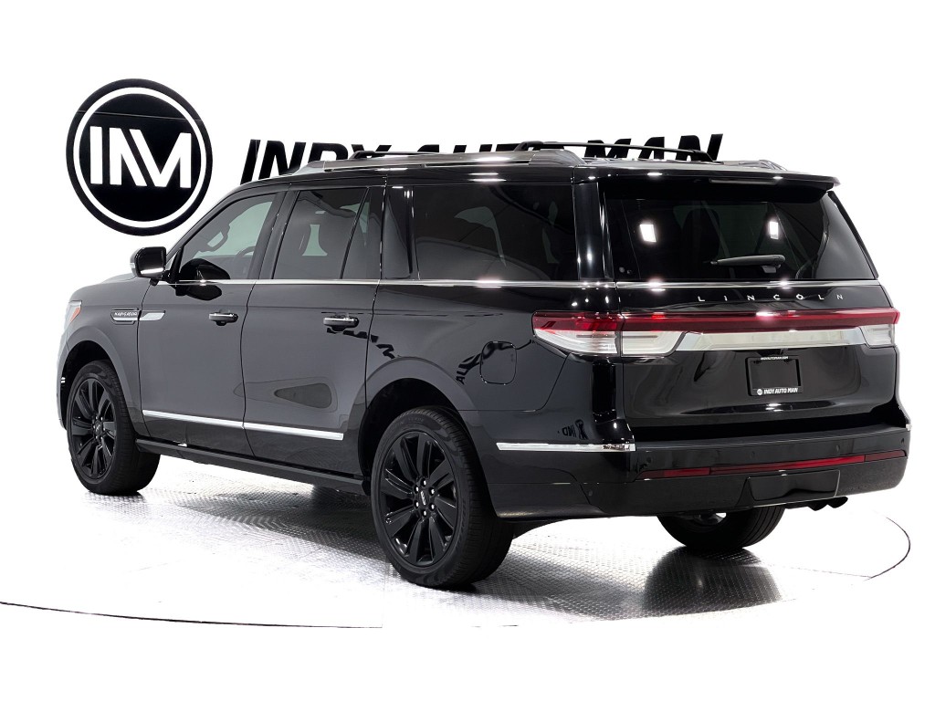 2023 Lincoln Navigator Image 6