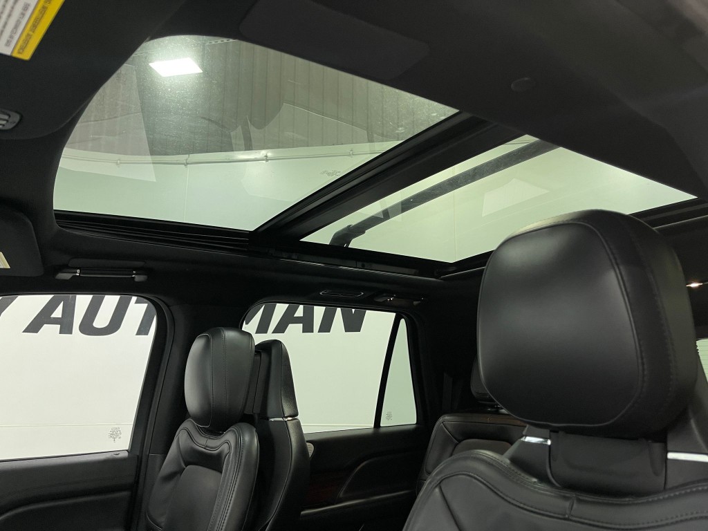 2023 Lincoln Navigator Image 11
