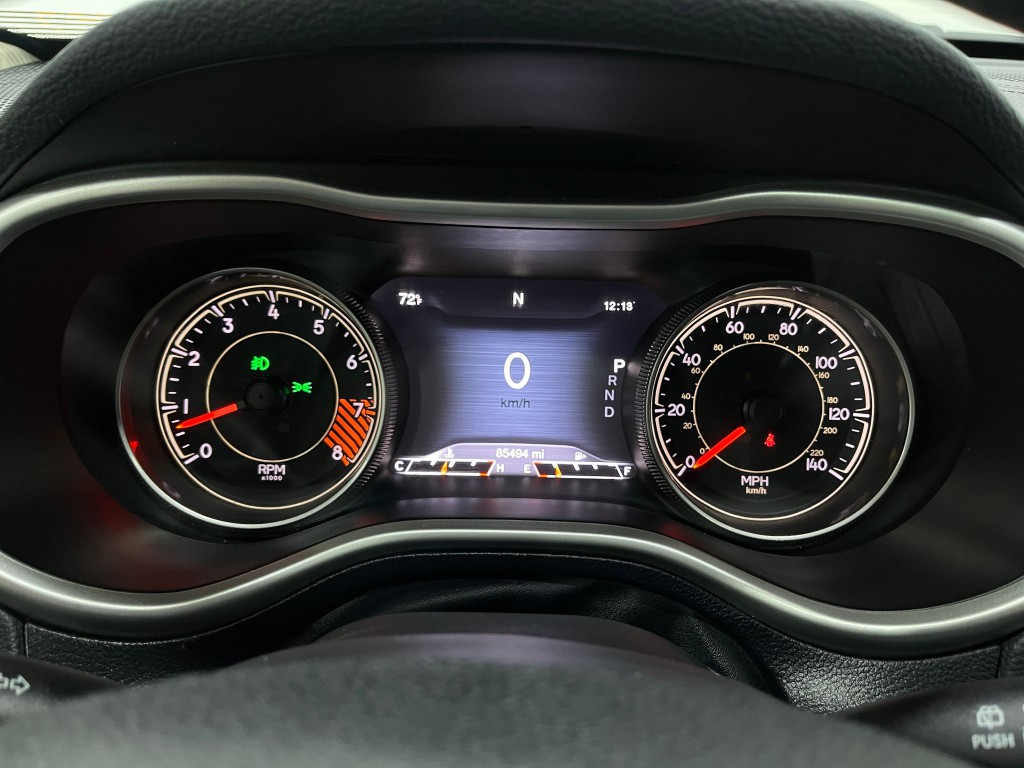 2015 Jeep Cherokee Image 23