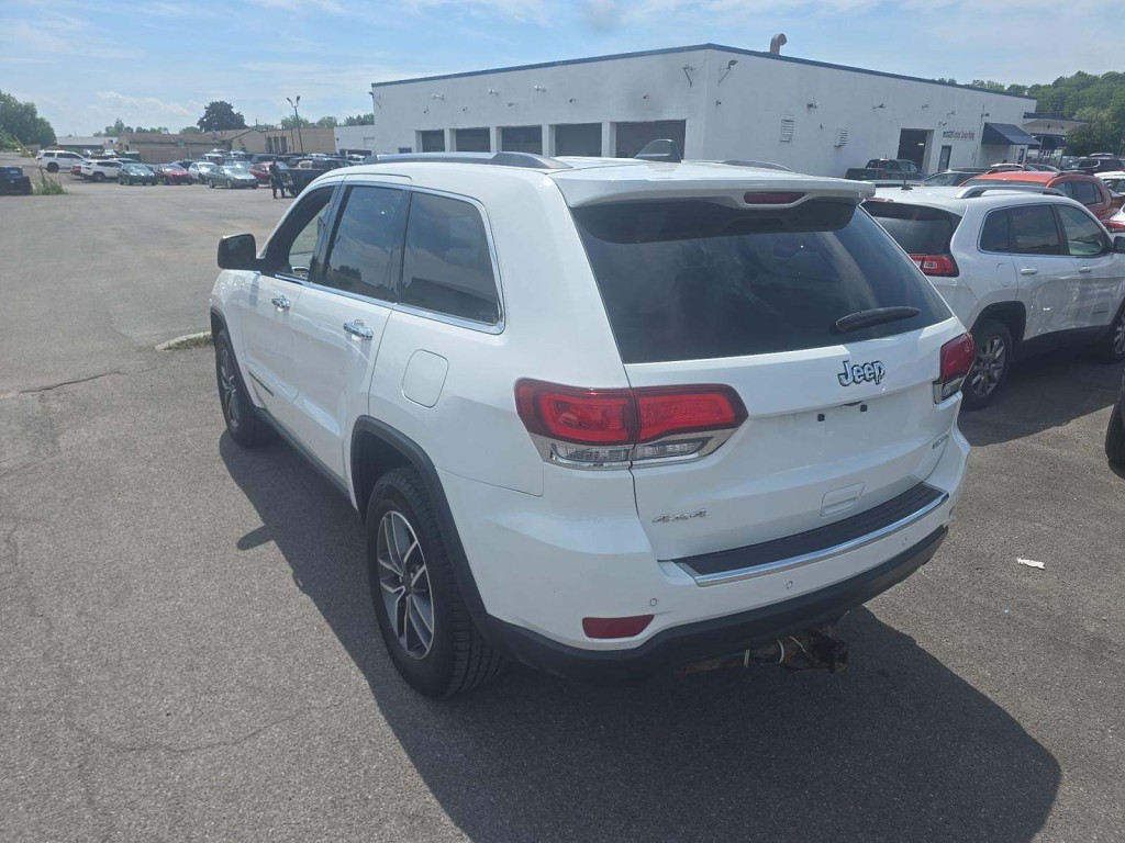 2021 Jeep Grand Cherokee Image 4