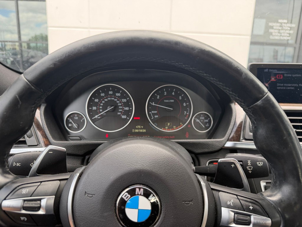 2015 BMW 3 Series Image 7