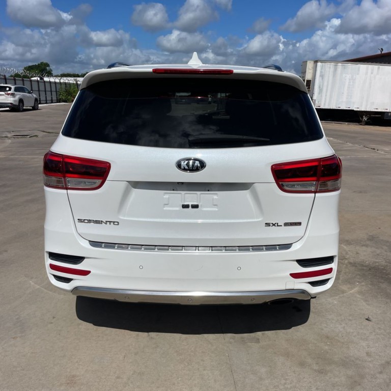 2016 Kia Sorento Image 7