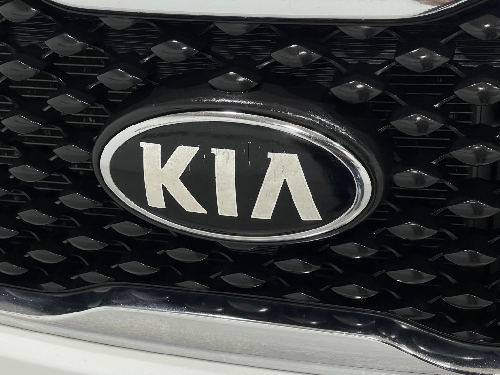 2016 Kia Sorento Image 37