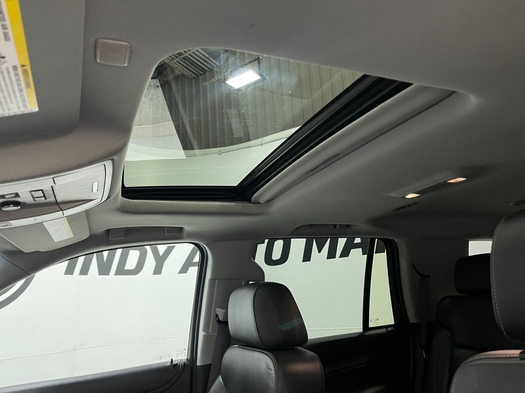 2017 Chevrolet Tahoe Image 12