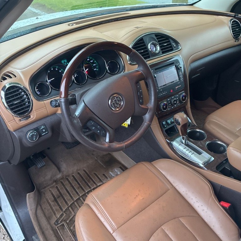 2017 Buick Enclave Image 11