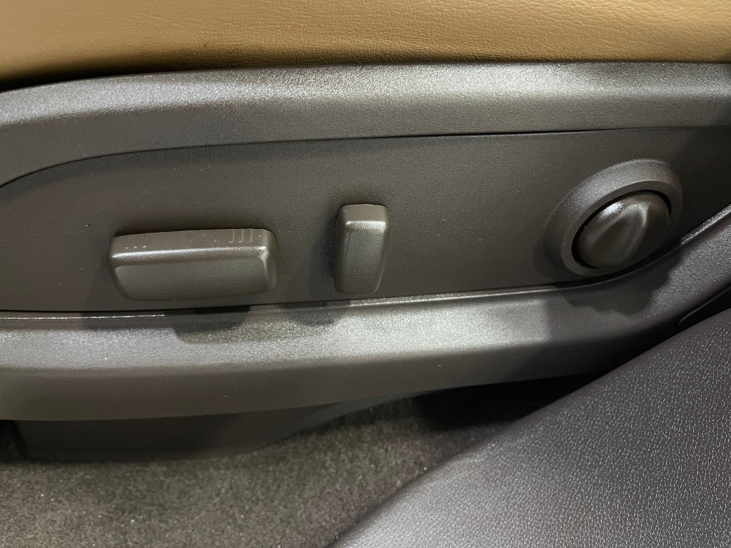 2017 Buick Enclave Image 17