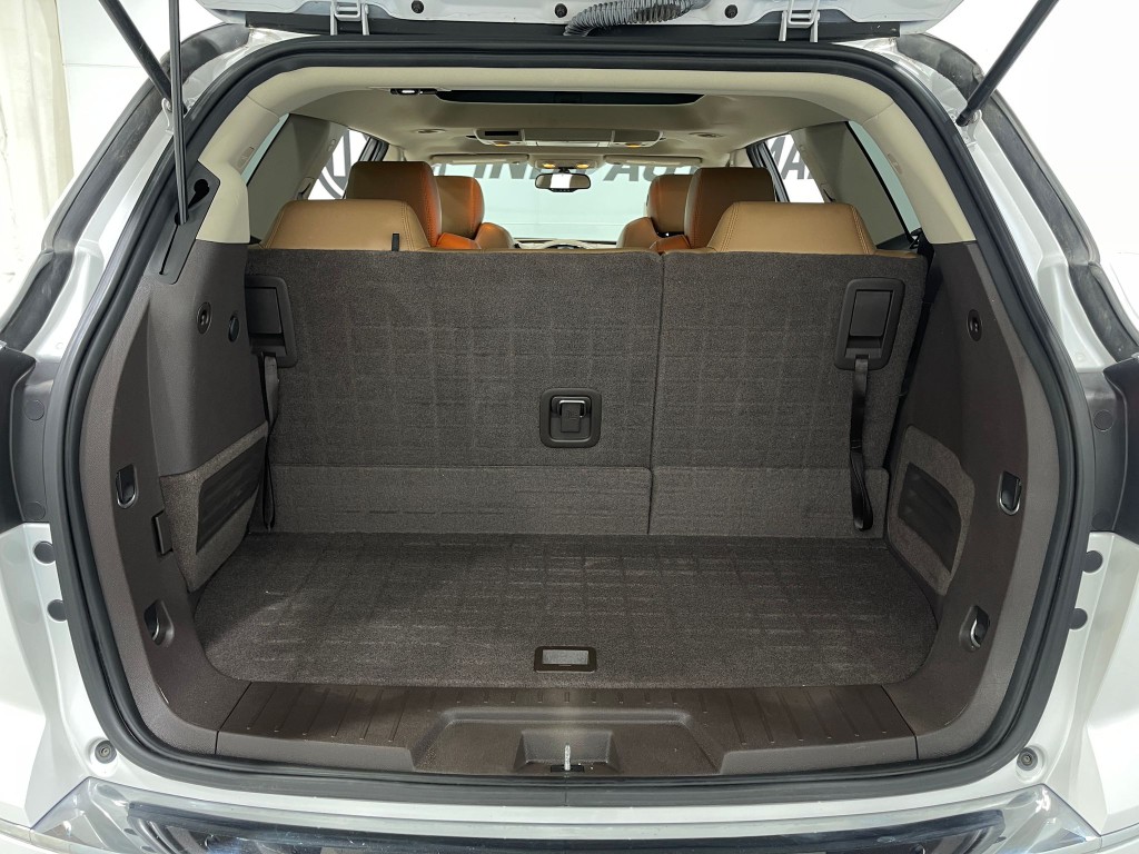 2017 Buick Enclave Image 25