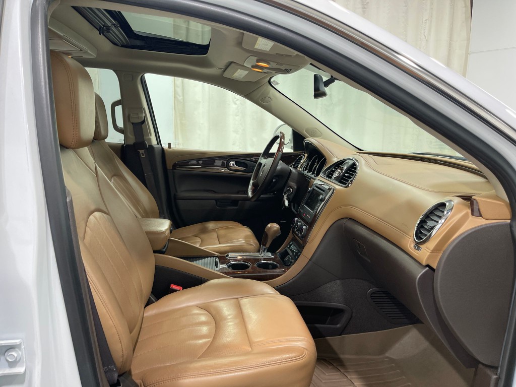 2017 Buick Enclave Image 33