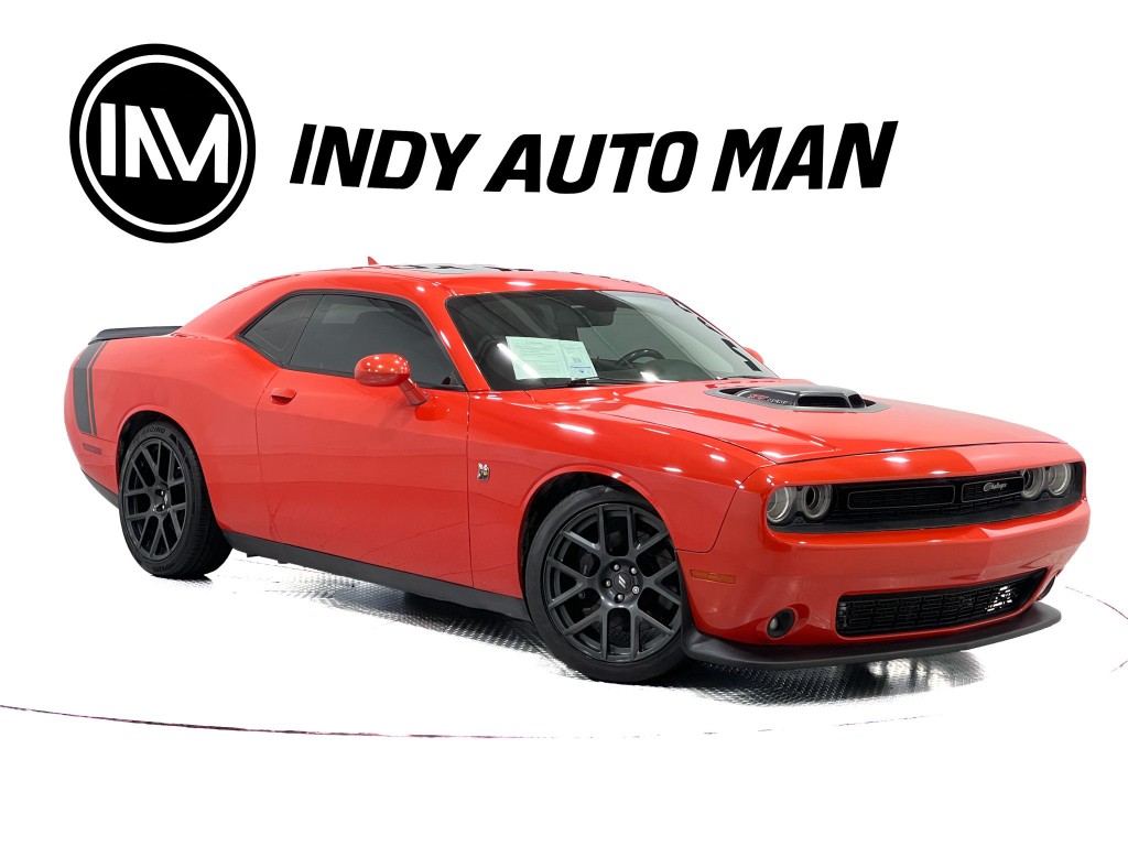 2018 Dodge Challenger Image 2