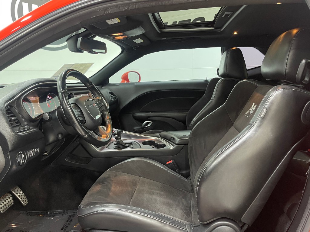 2018 Dodge Challenger Image 13