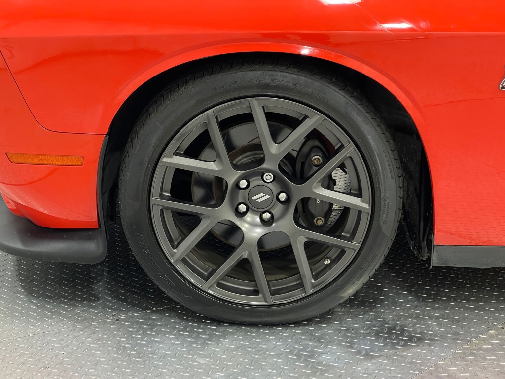 2018 Dodge Challenger Image 34