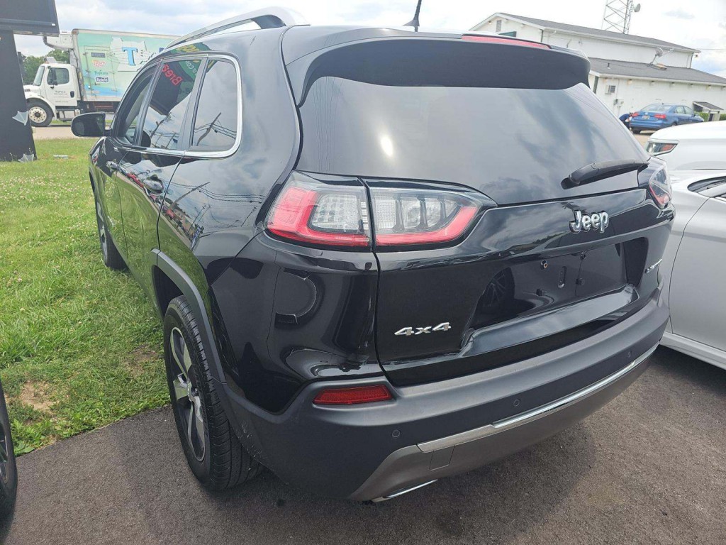 2019 Jeep Cherokee Image 4