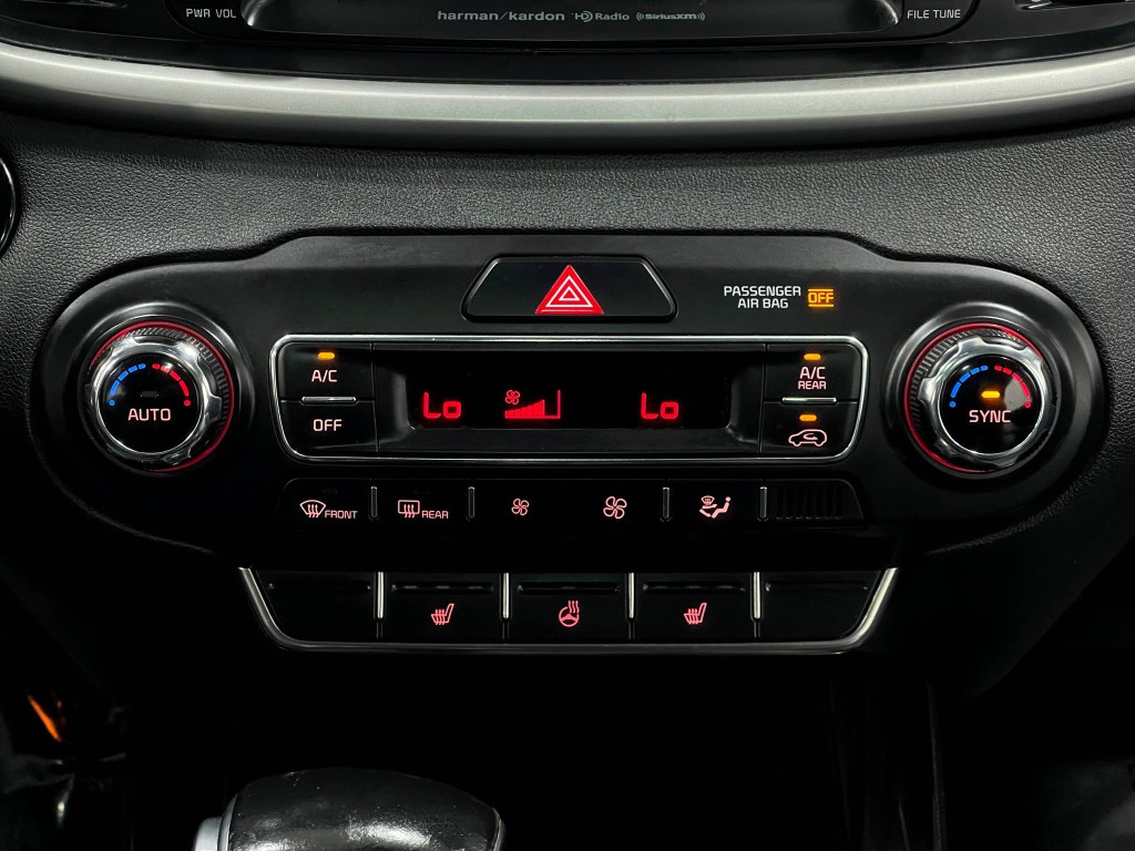 2019 Kia Sorento Image 25