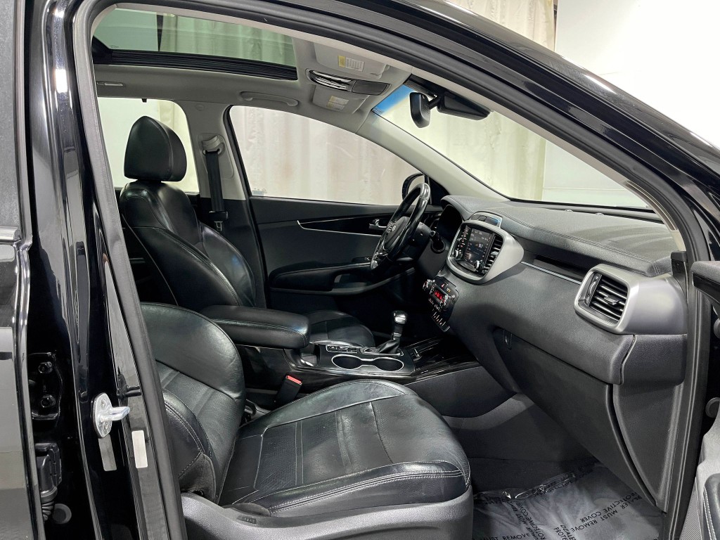 2019 Kia Sorento Image 34