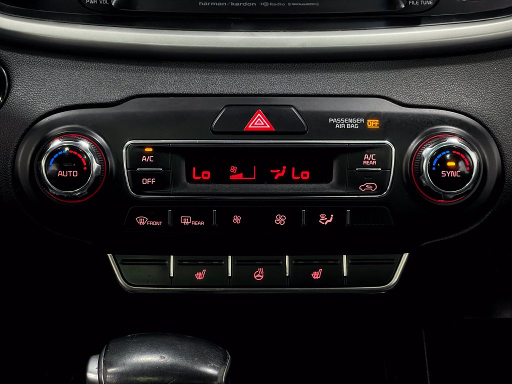2019 Kia Sorento Image 25