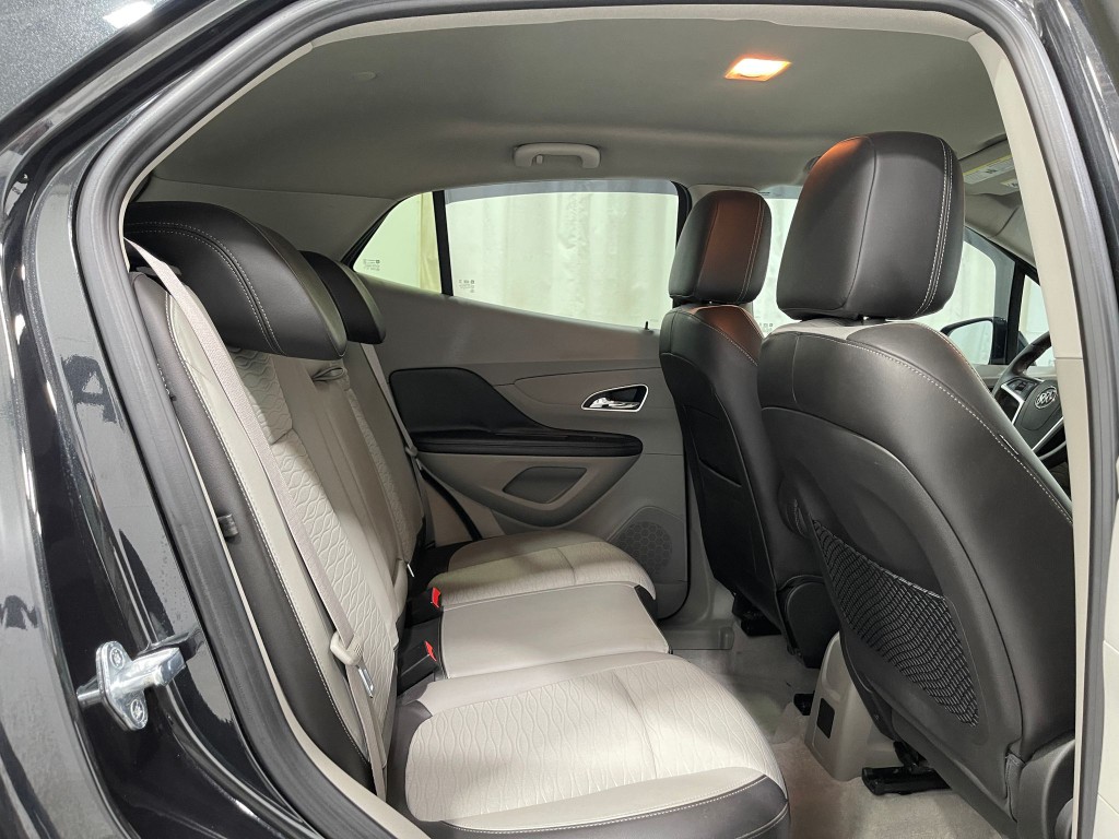 2015 Buick Enclave Image 29