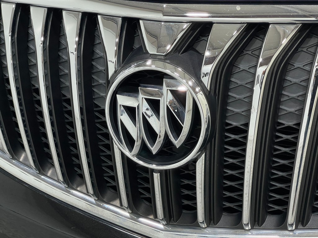 2015 Buick Enclave Image 36