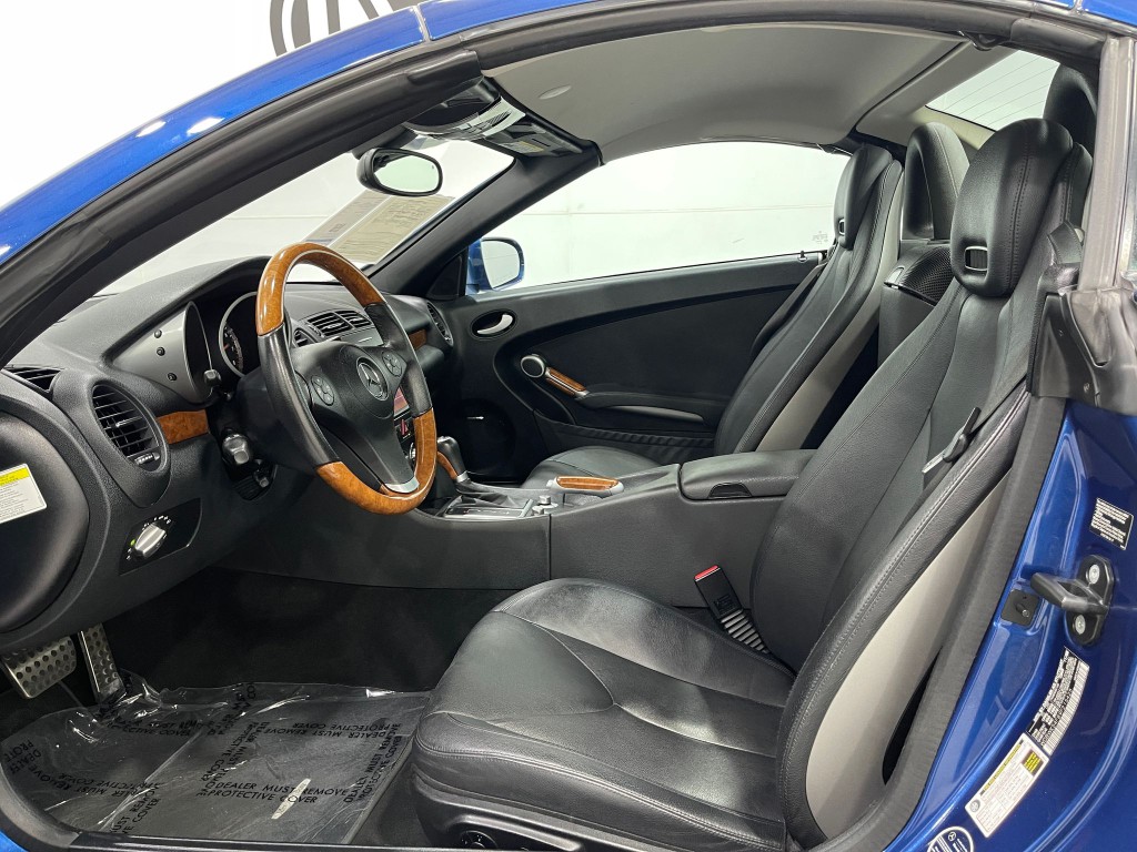 2009 Mercedes-Benz SLK-Class Image 11