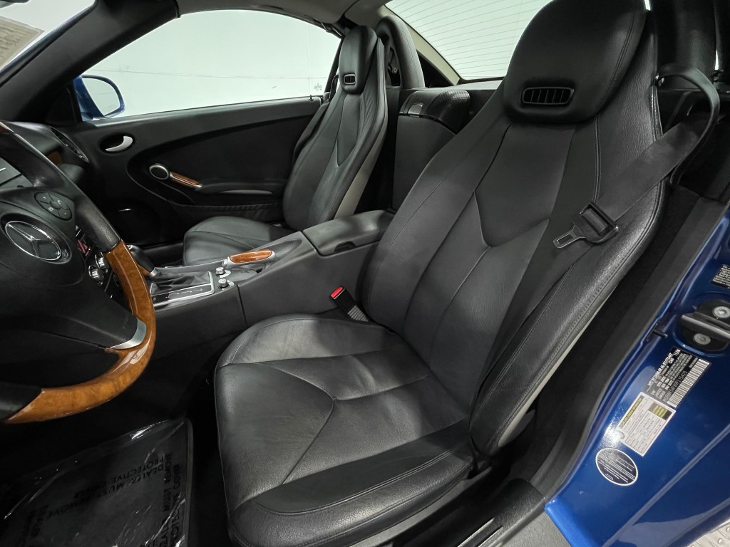 2009 Mercedes-Benz SLK-Class Image 12