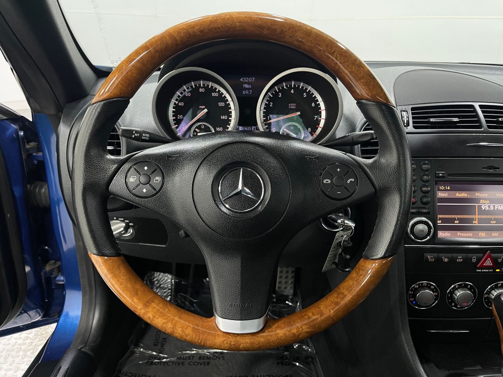 2009 Mercedes-Benz SLK-Class Image 19