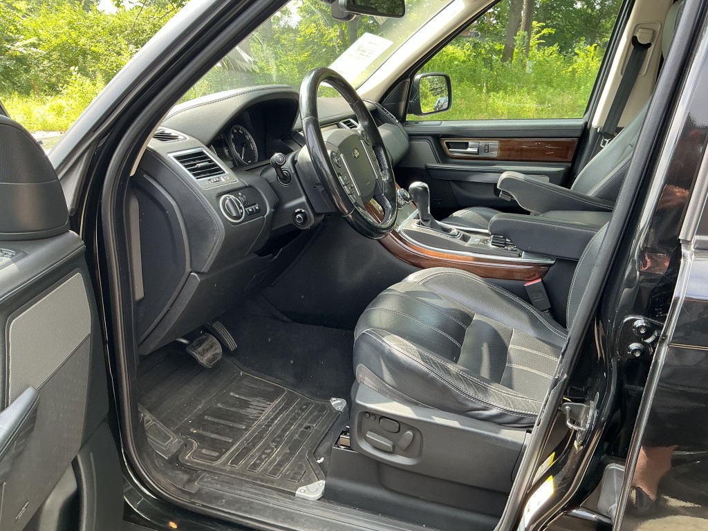 2011 Land Rover Range Rover Sport Image 5