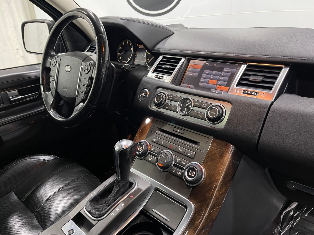 2011 Land Rover Range Rover Sport Image 20