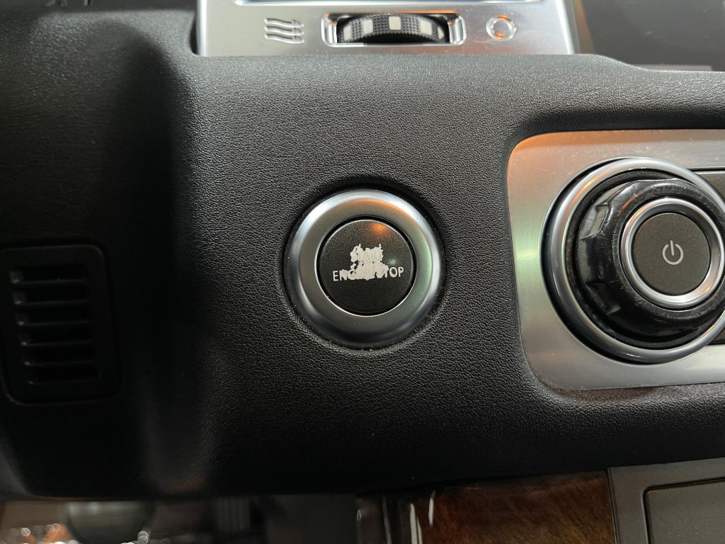 2011 Land Rover Range Rover Sport Image 21