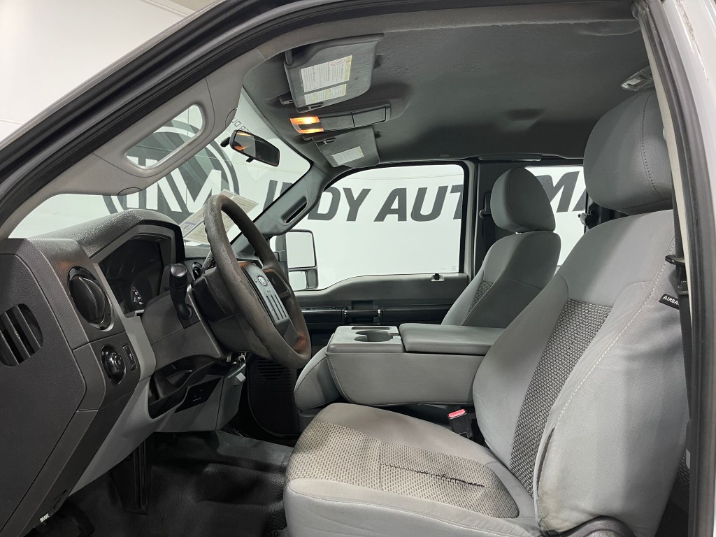2013 Ford F-250 Image 10