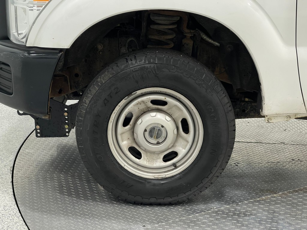 2013 Ford F-250 Image 29