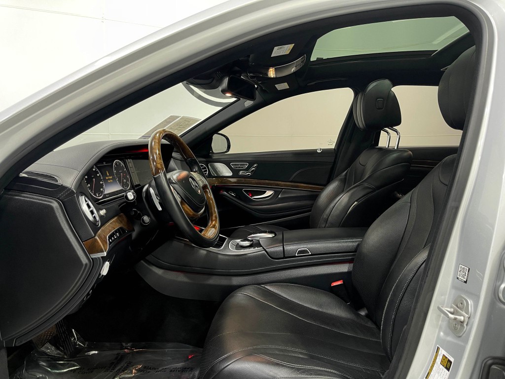 2015 Mercedes-Benz S-Class Image 13