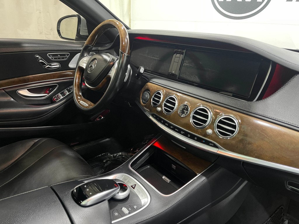2015 Mercedes-Benz S-Class Image 20